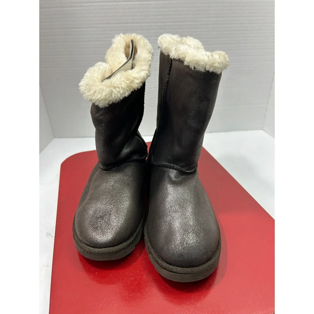 SO Metallic Mid-Calf Boots 6 Pewter Faux Fur Trim Button Cozy Cabin Y2K